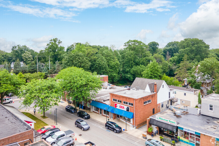 104 N Essex Ave, Narberth, PA for rent - Aerial - Image 2 of 18