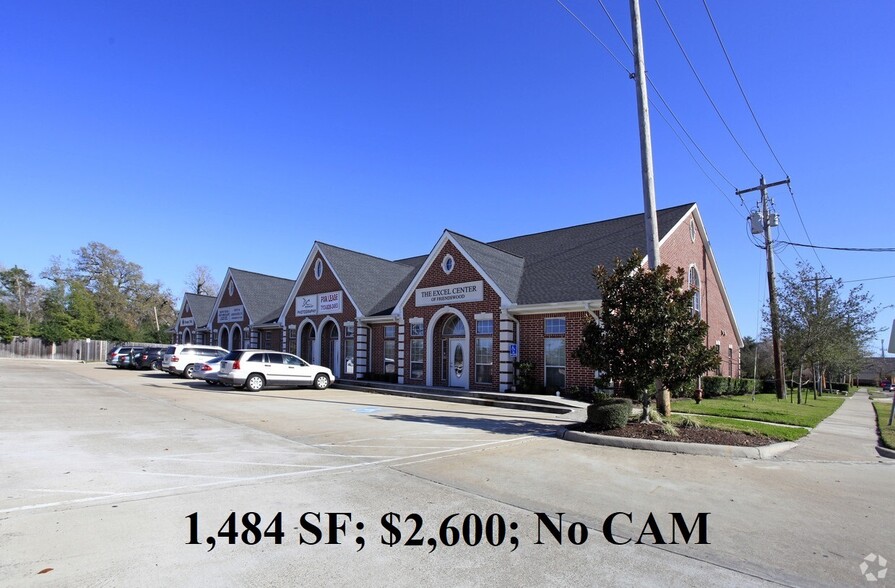 111-121 E Edgewood Dr, Friendswood, TX for sale - Building Photo - Image 1 of 1