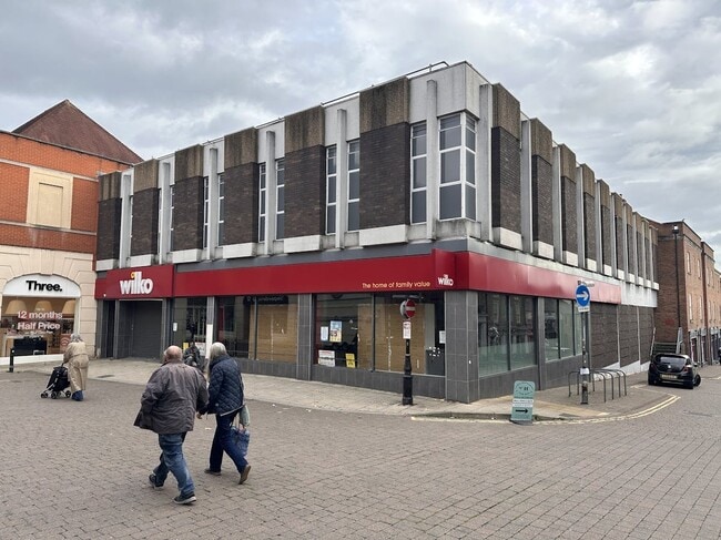 More details for 1A Vicar Ln, Chesterfield - Retail to Rent