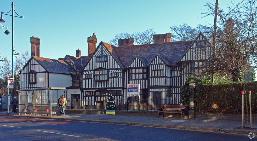 The Green, Southall, UB2 4BJ Manor House UK