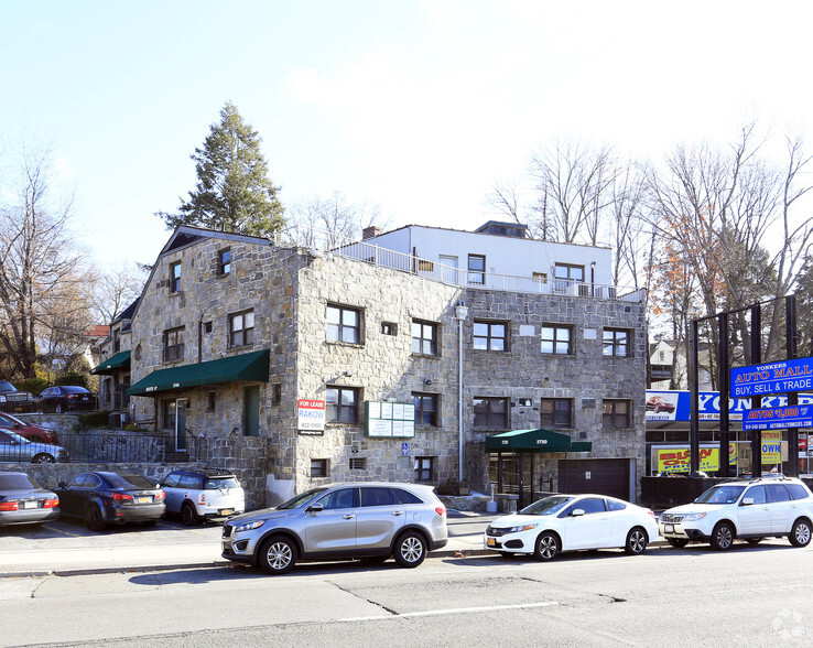 1730 Central Park Ave, Yonkers, NY for sale - Building Photo - Image 1 of 1