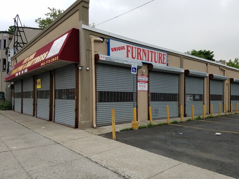 904-908 S Orange Ave, Newark, NJ for rent - Building Photo - Image 3 of 11