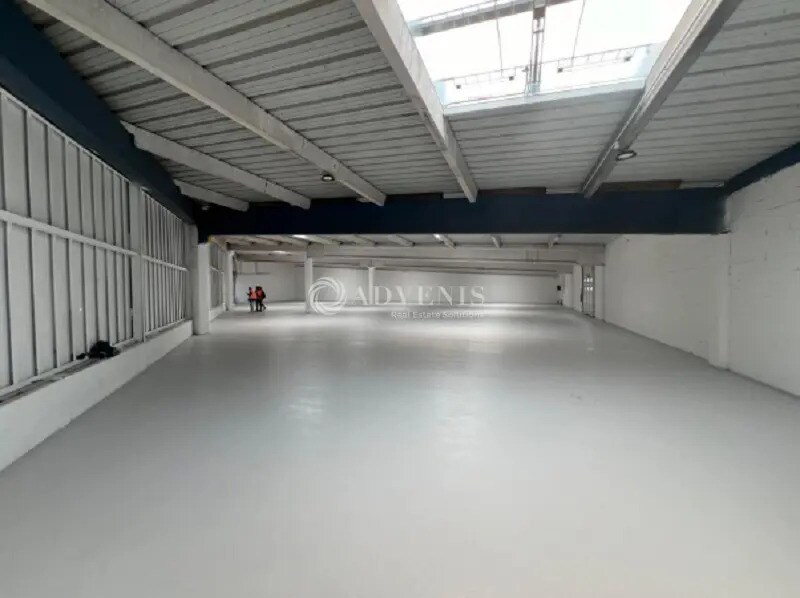 Industrial in Maurepas for sale Interior Photo- Image 1 of 4