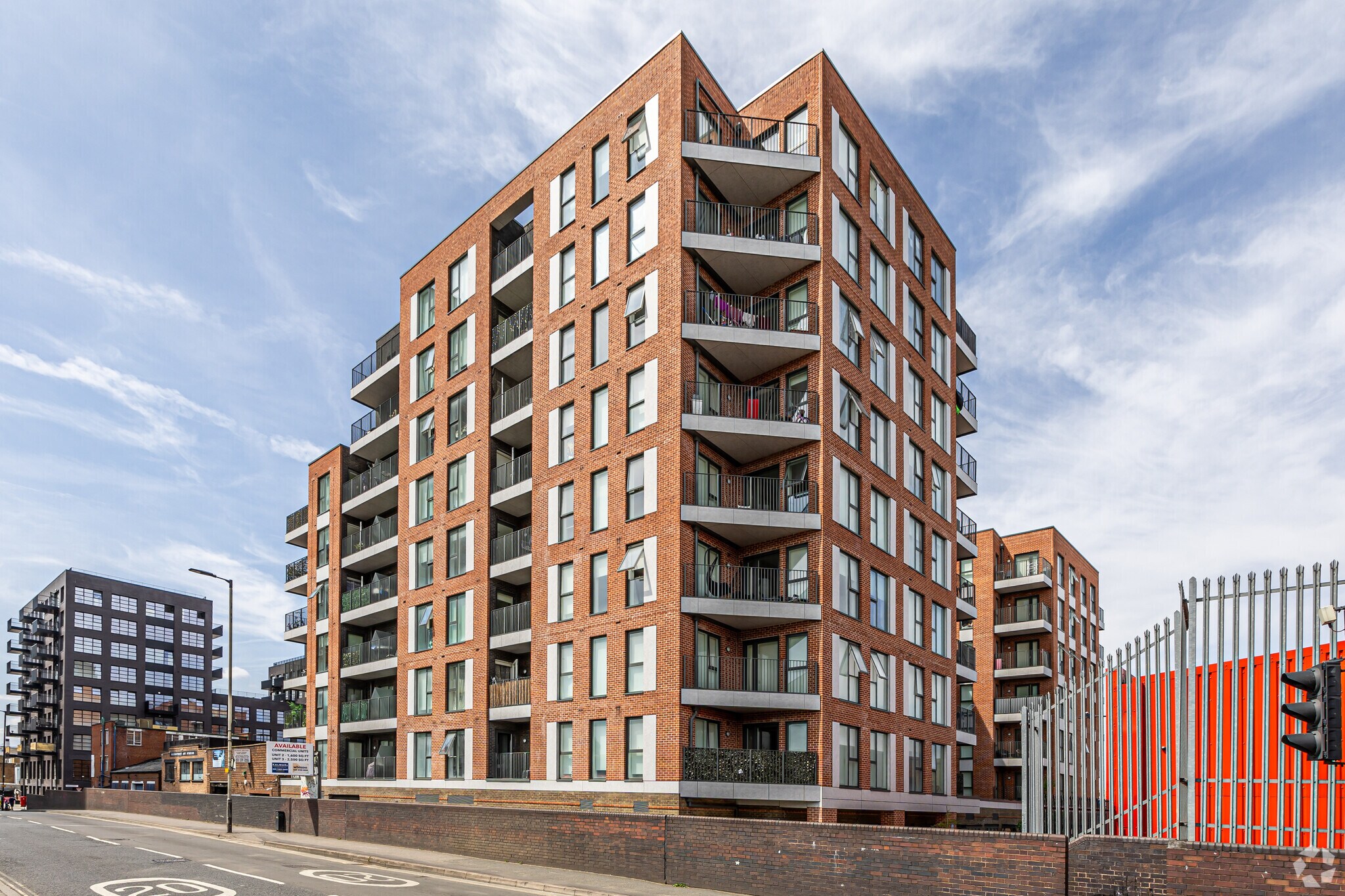 62 Hatcham Rd, London to rent Primary Photo- Image 1 of 19