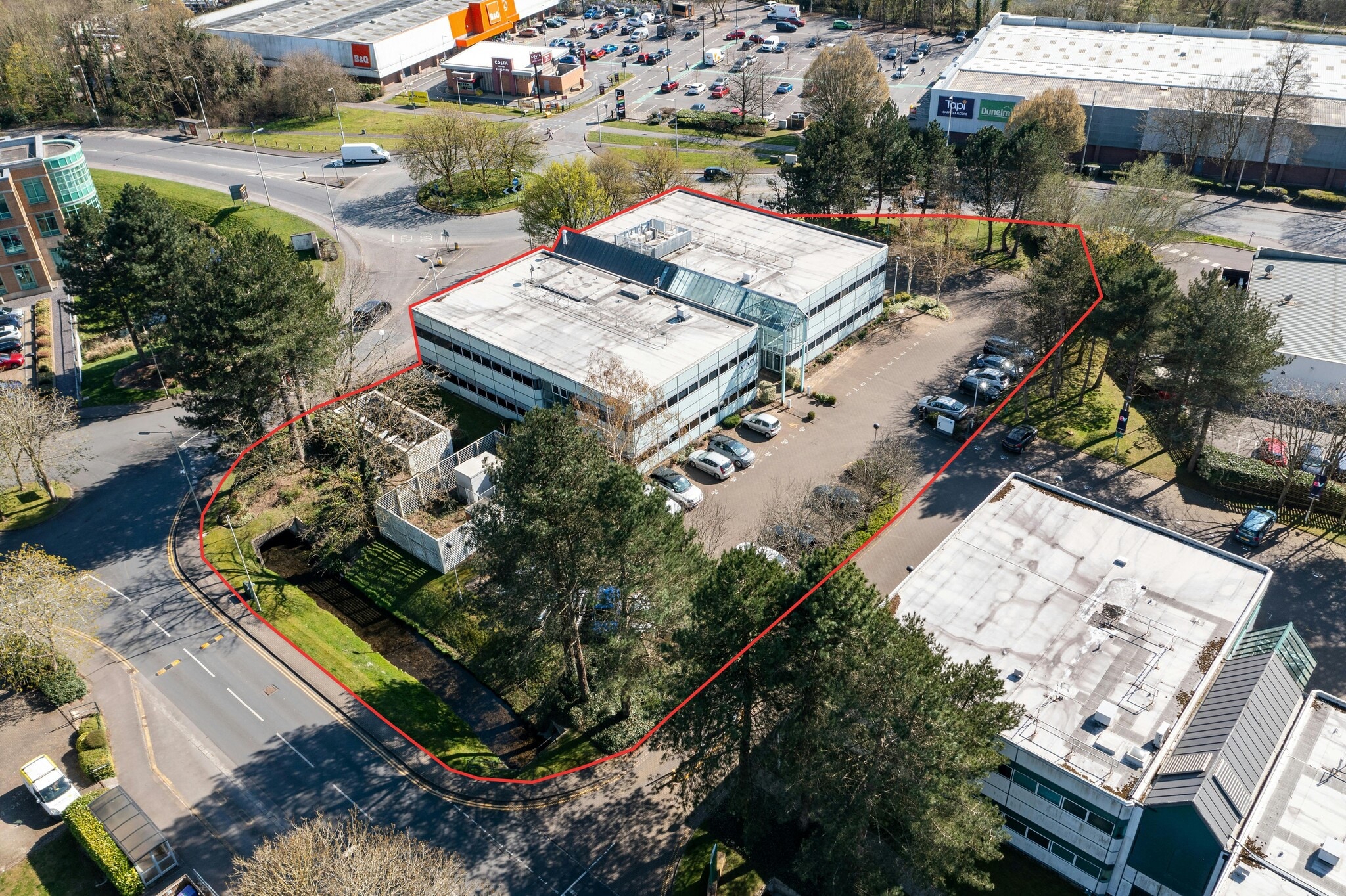 London Rd, Newbury for sale Building Photo- Image 1 of 8