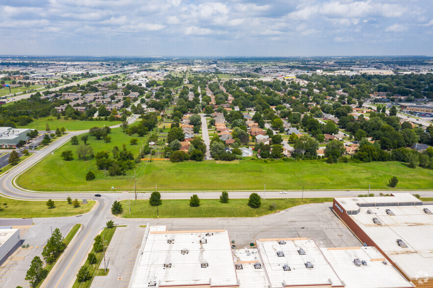 Tulsa Commons portfolio of 8 properties for sale on LoopNet.co.uk - Building Photo - Image 3 of 13