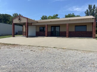 More details for 810 S 1st St, Madill, OK - Industrial for Sale