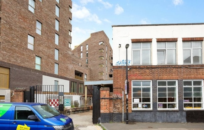 More details for 3-9 Creekside, London - Office to Rent