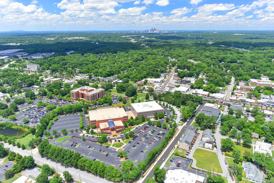 3579-3585 Atlanta Ave, Atlanta, GA for rent - Primary Photo - Image 1 of 5