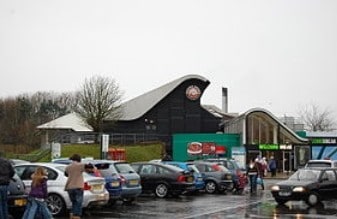 M4 Services Eastbound, Hungerford to rent - Primary Photo - Image 1 of 1