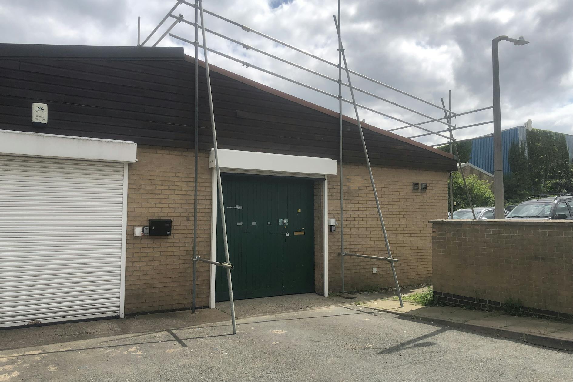 7-15 Craven Way, Newmarket to rent Building Photo- Image 1 of 2