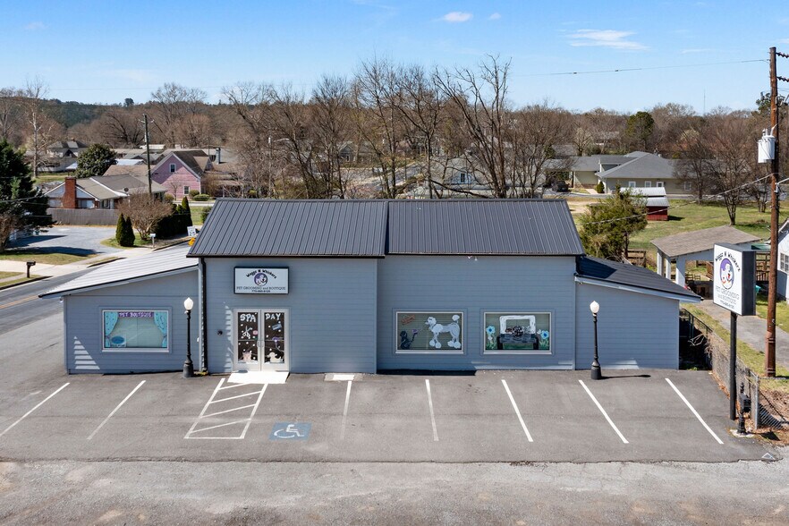 5701 NW Joe Frank Harris Pky, Adairsville, GA for sale - Building Photo - Image 1 of 1