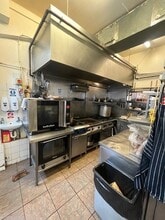 46 Fortis Green Rd, London to rent Interior Photo- Image 1 of 1