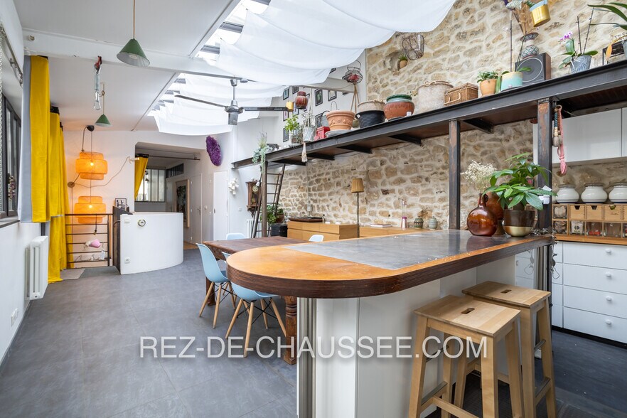 Build-to-Rent in Paris for sale - Building Photo - Image 3 of 12