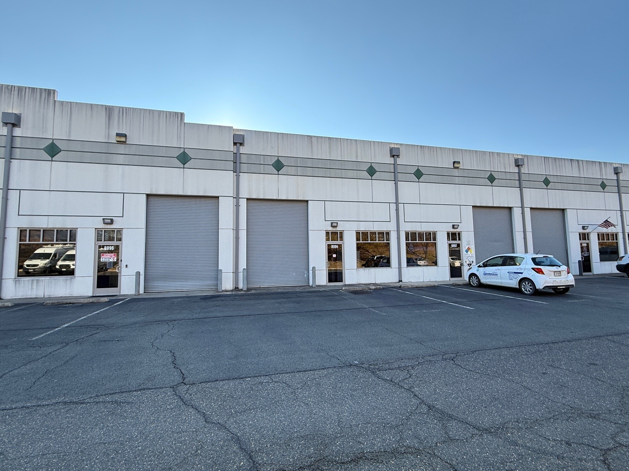 11482-11518 Robertson Dr, Manassas, VA to rent Interior Photo- Image 1 of 13