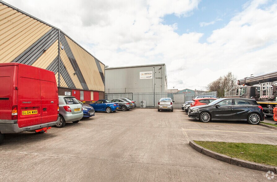 Clay St, Sheffield to rent - Building Photo - Image 3 of 4