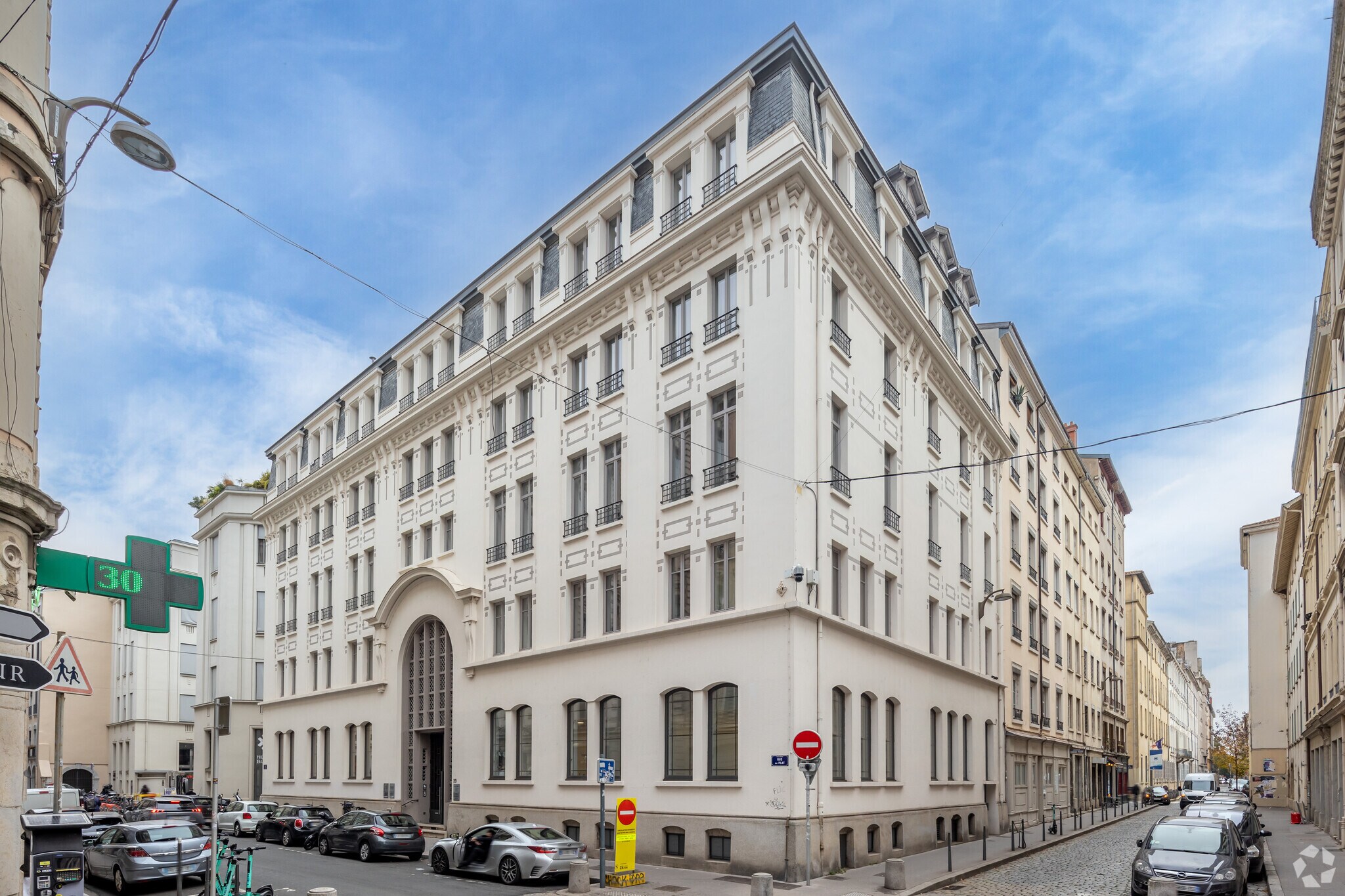Build-to-Rent in Lyon for sale Primary Photo- Image 1 of 4