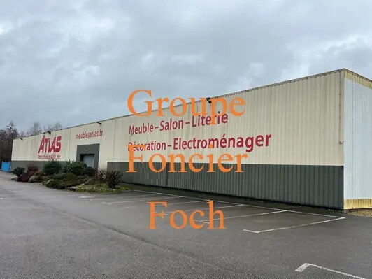 Retail in Chauffailles for sale Primary Photo- Image 1 of 5