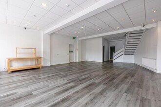 42-44 Queens Rd, Nuneaton to rent Interior Photo- Image 2 of 2