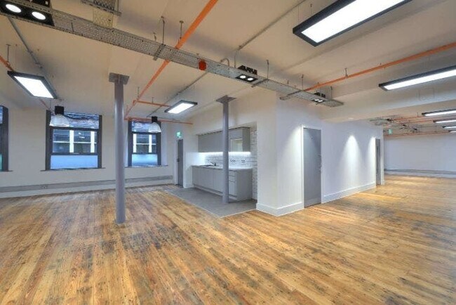 More details for 10-12 Little Lever St, Manchester - Office to Rent