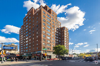 107-40 Queens Blvd, Forest Hills, NY for sale Primary Photo- Image 1 of 1