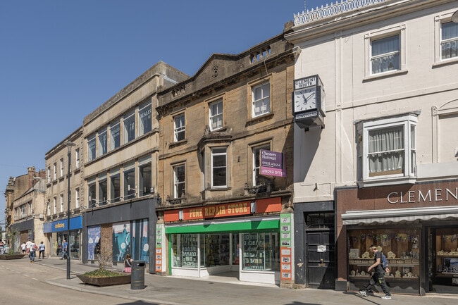 More details for 7 High St, Yeovil - Retail for Sale