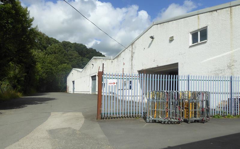 Mealbank Industrial Estate, Kendal to rent - Building Photo - Image 1 of 4
