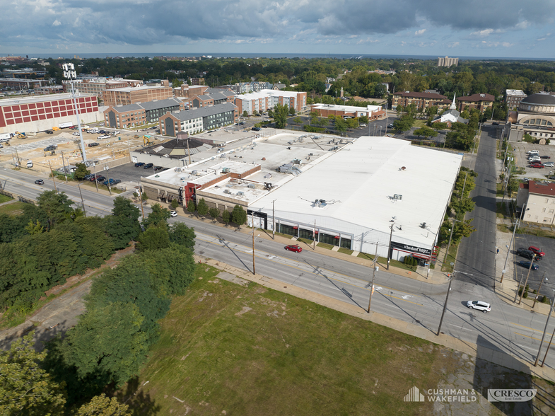 7501 Carnegie Ave, Cleveland, OH for sale - Building Photo - Image 2 of 2