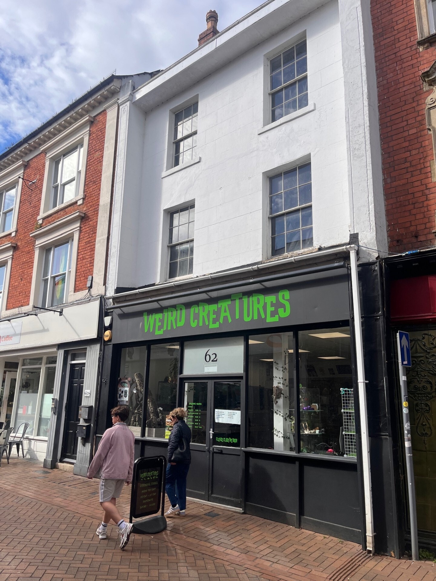 62 Parsons St, Banbury to rent Building Photo- Image 1 of 6