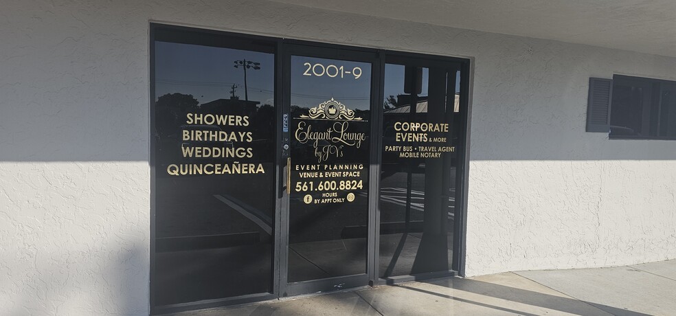 2001 10th Ave N, Lake Worth, FL to rent - Building Photo - Image 2 of 7