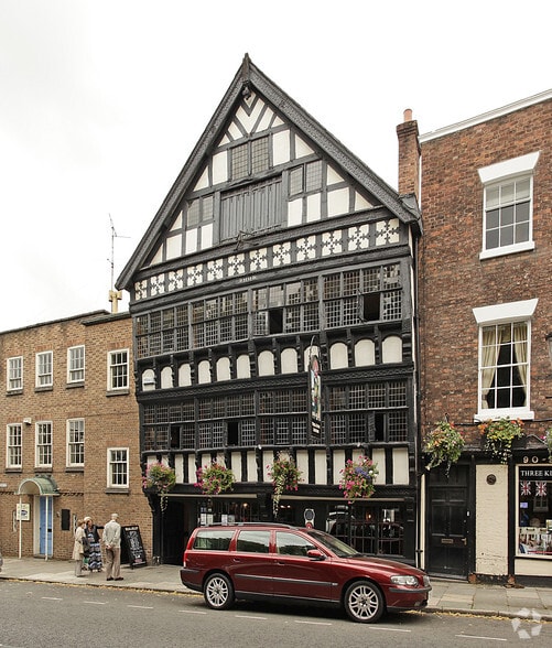 94 Lower Bridge St, Chester to rent - Building Photo - Image 2 of 2