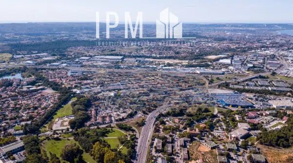 Retail in Marseille for sale Aerial- Image 1 of 4