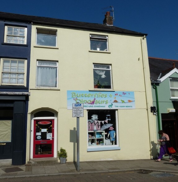 17 High St, Narberth for sale - Primary Photo - Image 1 of 1
