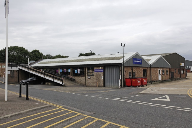 More details for Church Rd, Romford - Industrial to Rent
