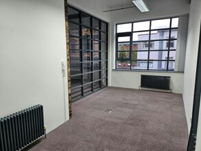 12 Albion St, Stoke On Trent to rent Interior Photo- Image 2 of 7