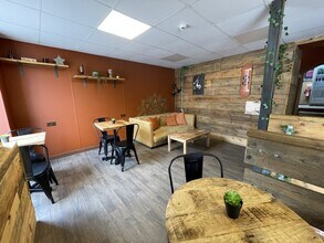 7-8 Risbygate St, Bury St Edmunds to rent Building Photo- Image 2 of 5