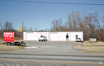 905 E Rogers Blvd, Skiatook, OK for sale Primary Photo- Image 1 of 1