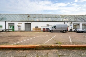 156 St Albans Rd, Sandridge to rent Building Photo- Image 2 of 9