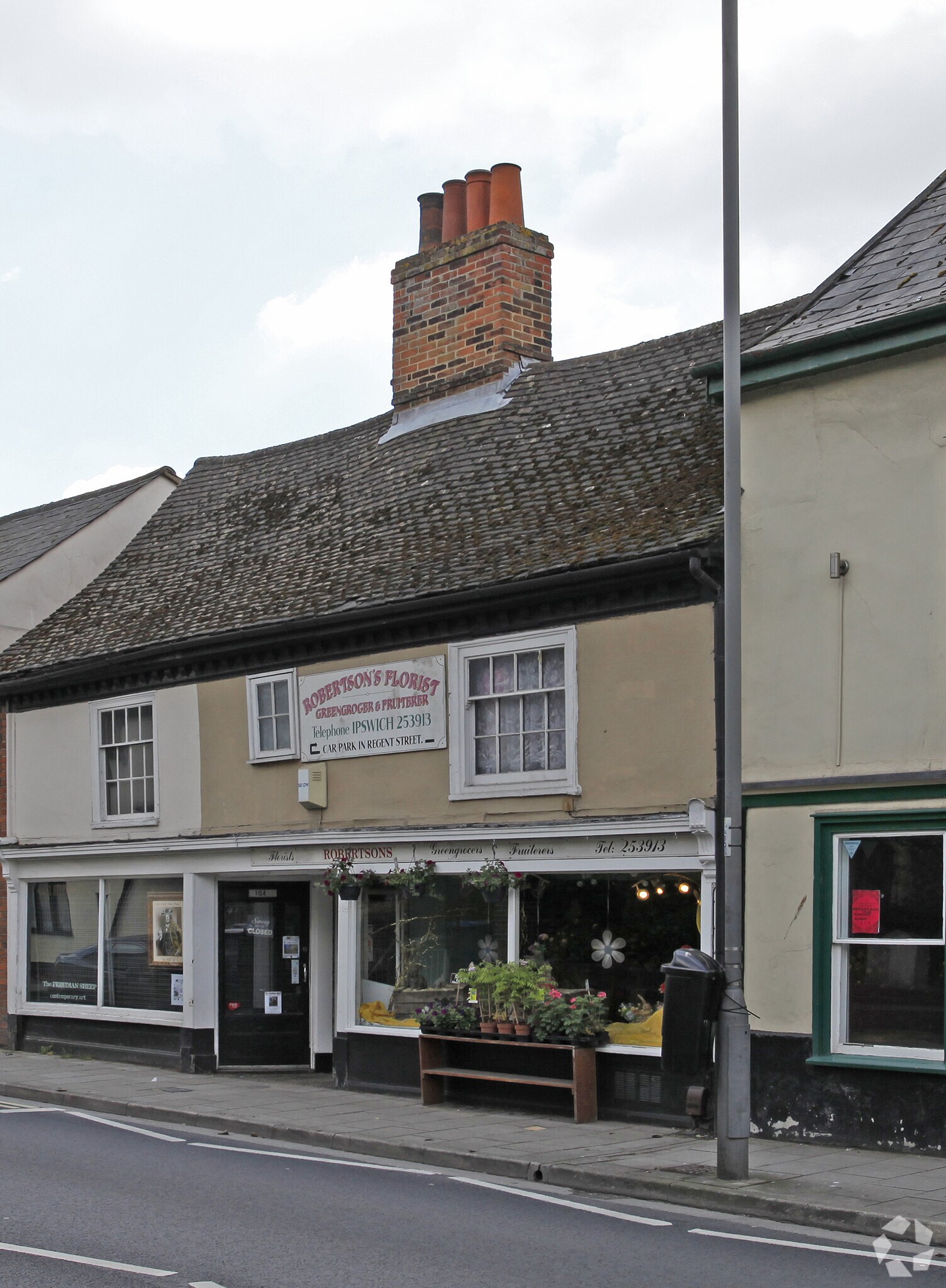 102 St Helens St, Ipswich for sale Primary Photo- Image 1 of 1