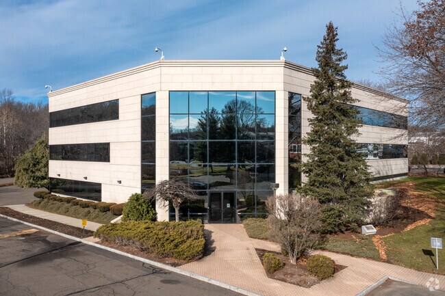 More details for 45 Danbury Rd, Wilton, CT - Office for Rent