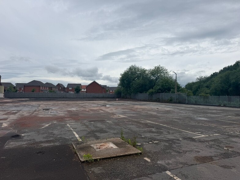North Bridge Rd, Doncaster to rent - Building Photo - Image 2 of 10