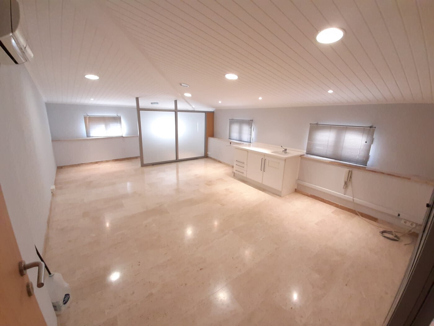 Carrer Escoles Pies, 2, Alzira, Valencia to rent Interior Photo- Image 1 of 12