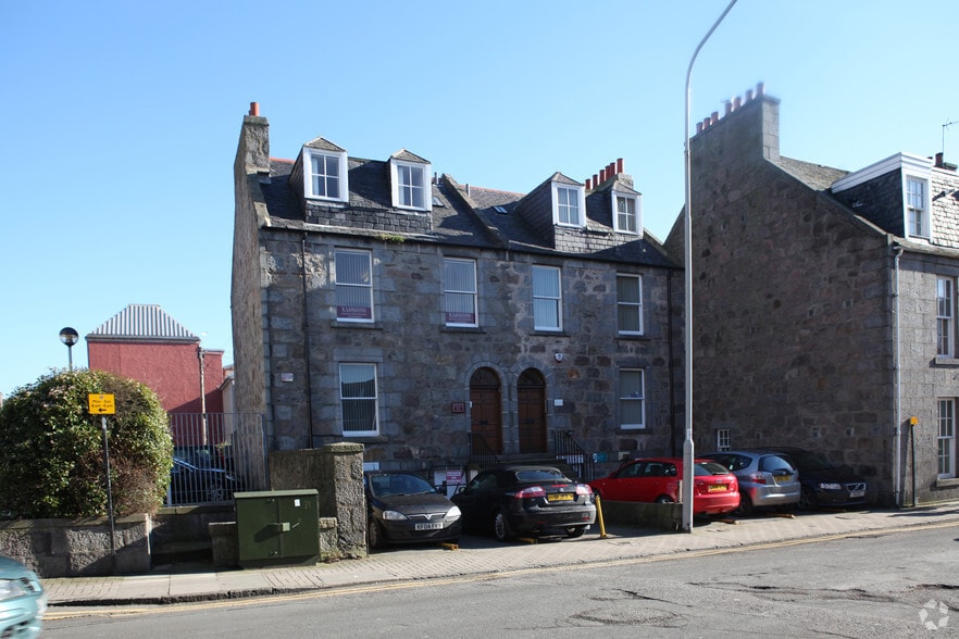 39 Dee St, Aberdeen to rent - Building Photo - Image 3 of 3