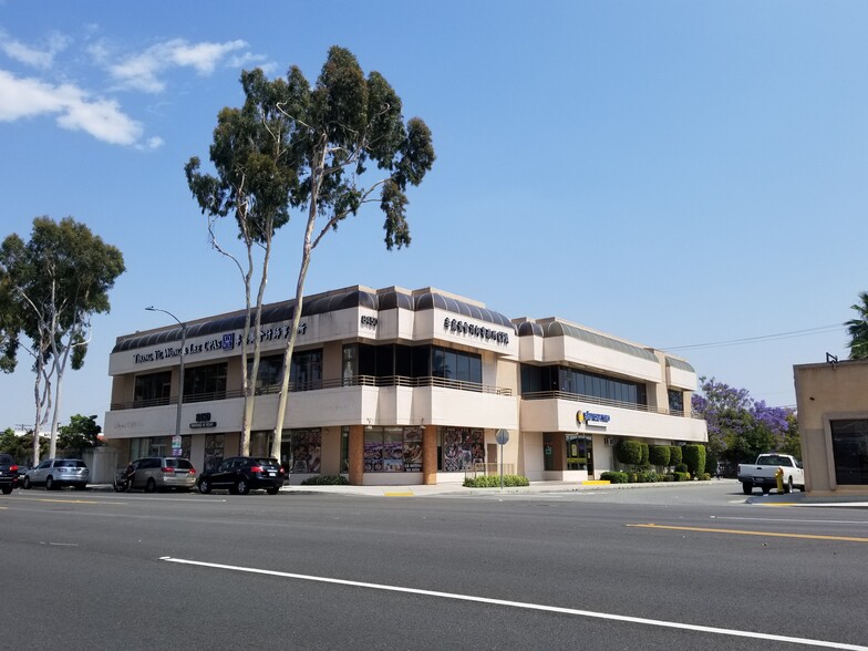 8450 Garvey Ave, Rosemead, CA for rent - Building Photo - Image 1 of 4