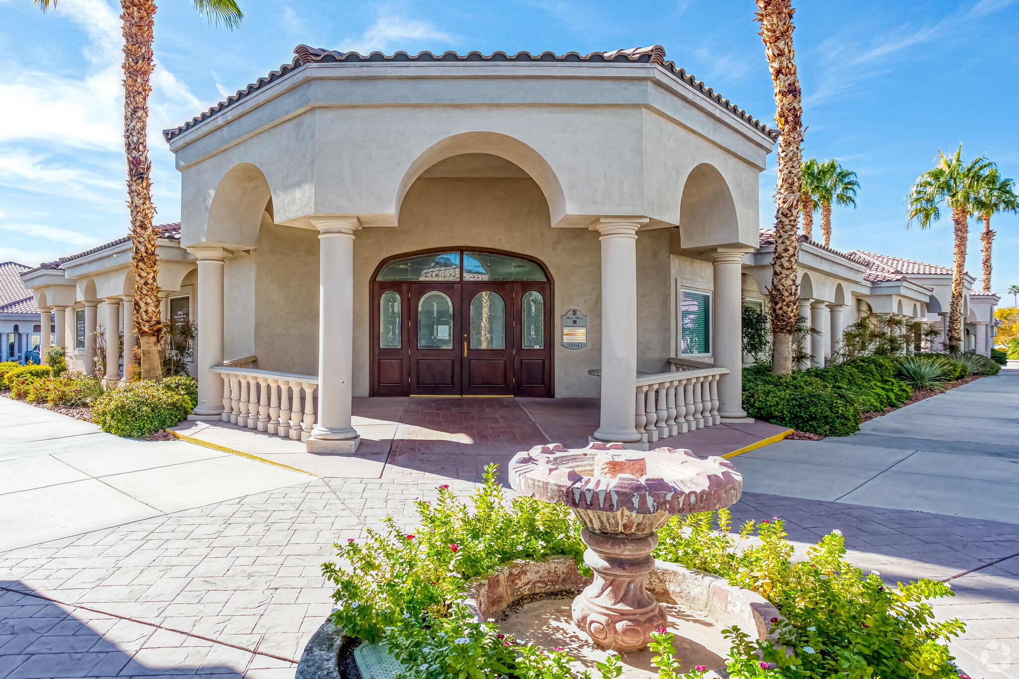 5860 S Pecos Rd, Las Vegas, NV for sale Primary Photo- Image 1 of 14