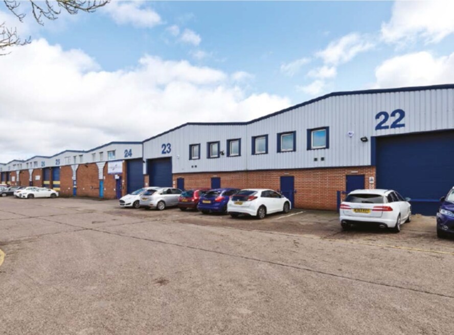 Watery Ln, Willenhall to rent Building Photo- Image 1 of 5