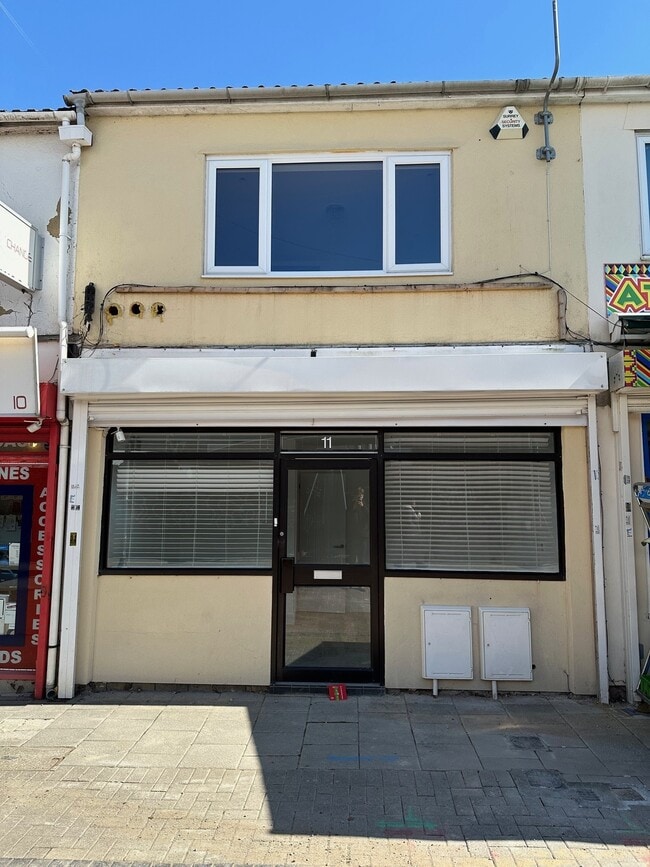 More details for 11 Market St, Swindon - Retail to Rent