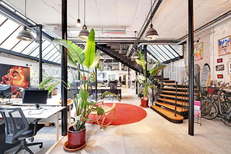 Office in Paris for sale Building Photo- Image 1 of 27