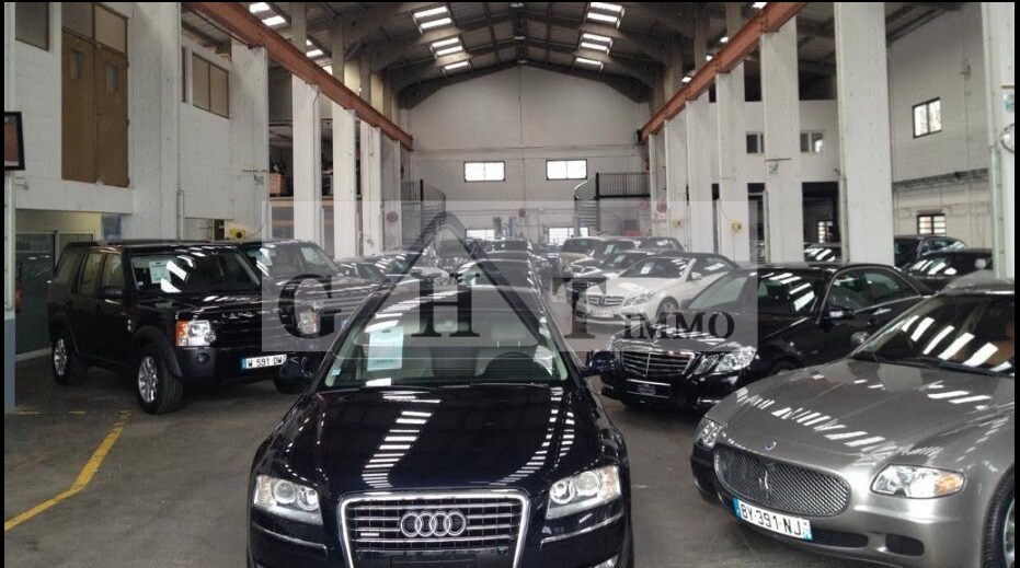 Industrial in Sarcelles for sale - Building Photo - Image 3 of 3