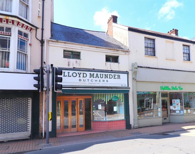 50 High St, Ilfracombe for sale - Primary Photo - Image 1 of 21